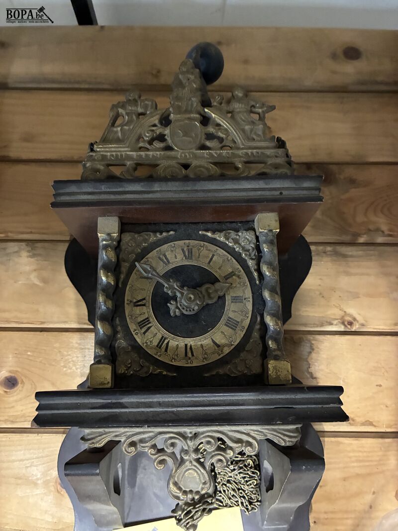 Atlasklok – foto 3 – kavel bij BOPA Auctions, Oekene