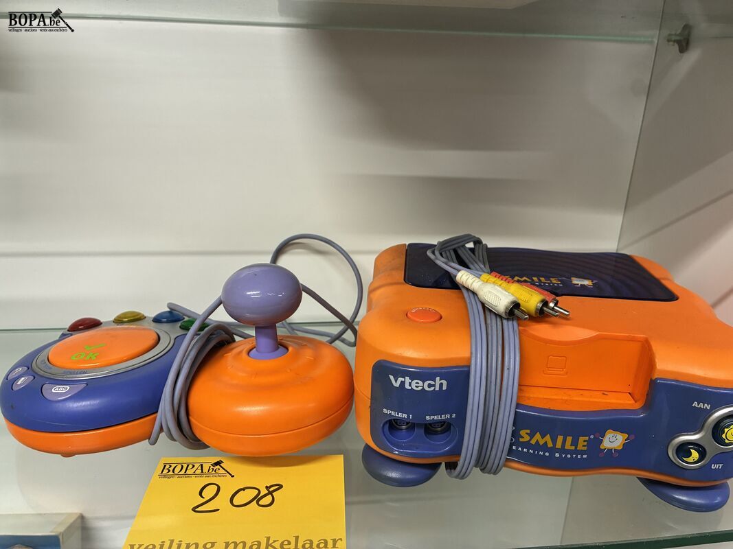 Retro V-tech Smile TV learning system – foto 2 – kavel bij BOPA Auctions, Oekene