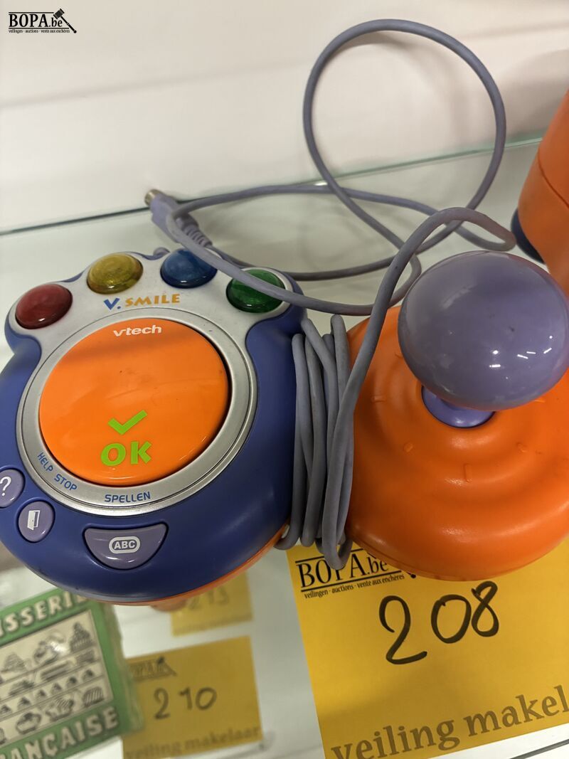 Retro V-tech Smile TV learning system – foto 3 – kavel bij BOPA Auctions, Oekene