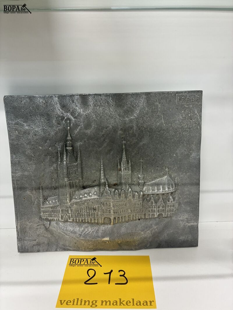 Aluminium 3D afbeelding Lakenhallen Ieper – foto 2 – kavel bij BOPA Auctions, Oekene