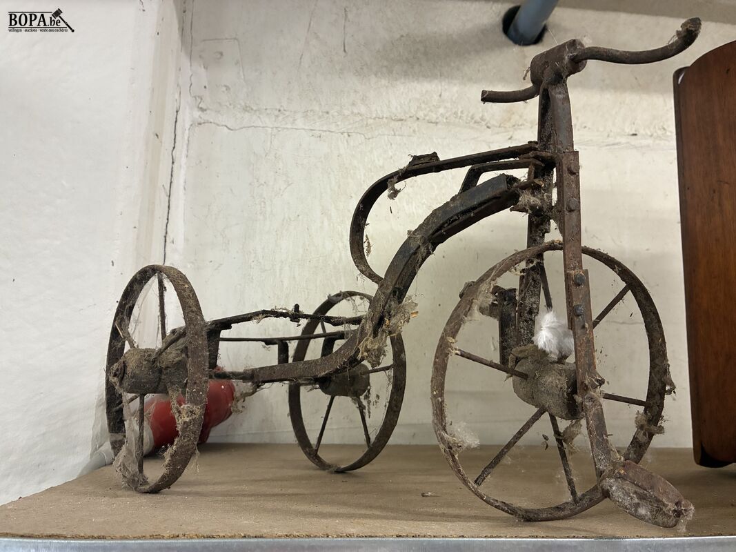 Miniatuur metalen retrofietsje – foto 3 – kavel bij BOPA Auctions, Oekene