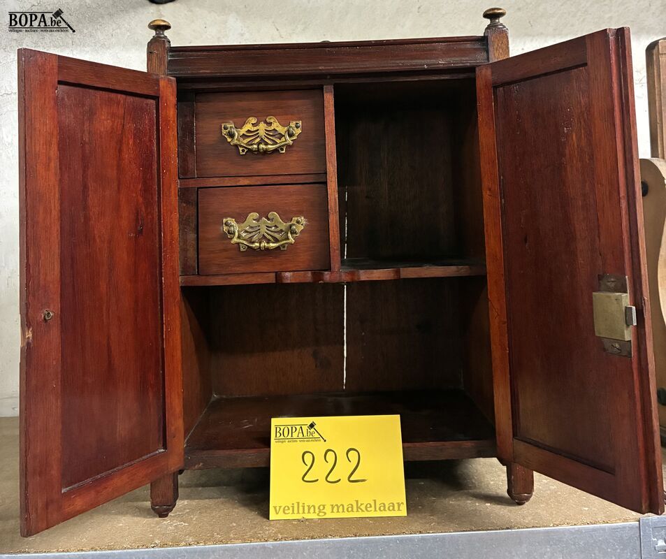 Houten juwelenkastje – foto 2 – kavel bij BOPA Auctions, Oekene