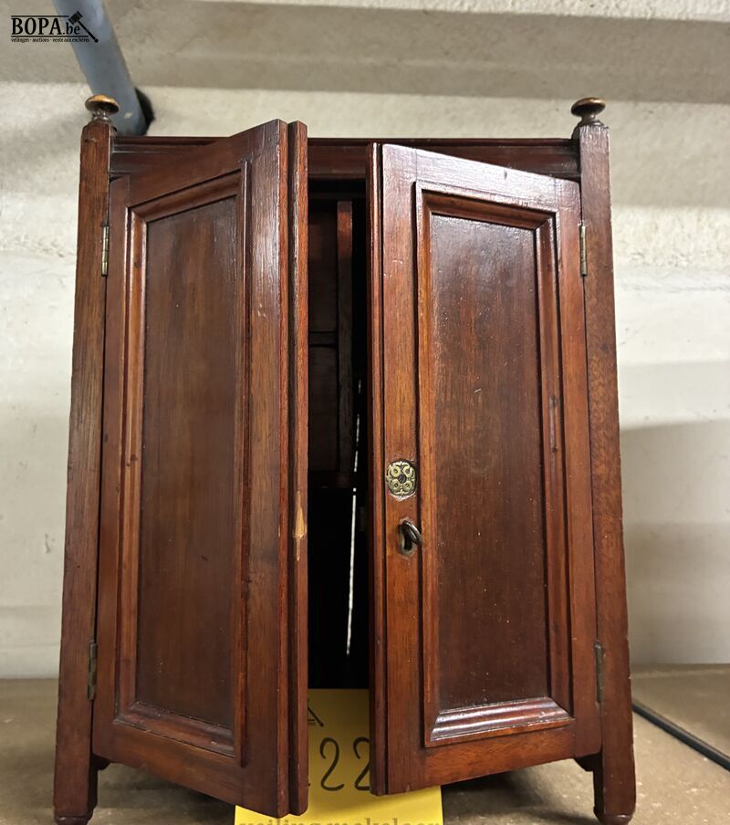 Houten juwelenkastje – foto 3 – kavel bij BOPA Auctions, Oekene