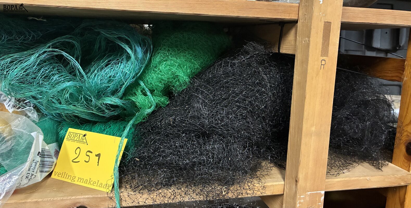 Lot beschermnetten – foto 5 – kavel bij BOPA Auctions, Oekene