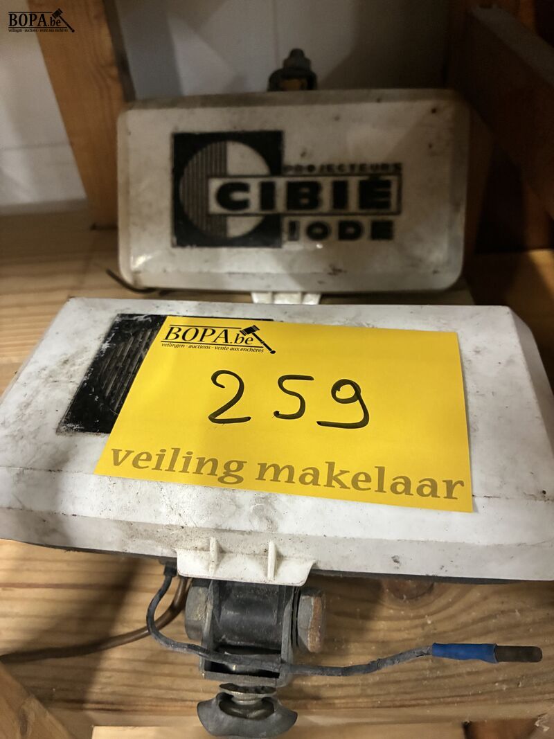 Verstralers Cibie - 2 stuks – foto 2 – kavel bij BOPA Auctions, Oekene