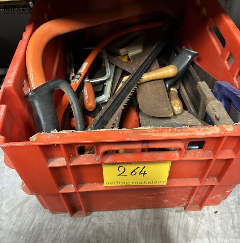 Lot handzagen hout en metaal – foto 3 – kavel bij BOPA Auctions, Oekene