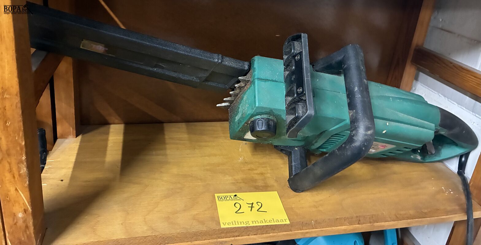 Elektrische kettingzaag Topcraft – foto 2 – kavel bij BOPA Auctions, Oekene