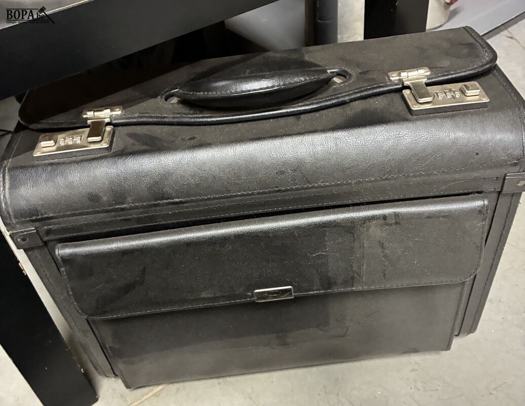 Aktetas + dokterstas – foto 3 – kavel bij BOPA Auctions, Oekene