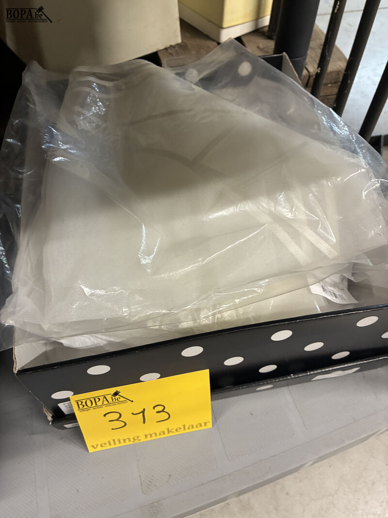 Lot sierkant – foto 2 – kavel bij BOPA Auctions, Oekene