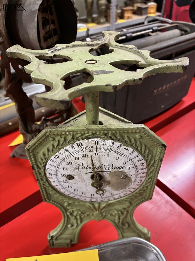 Vintage weegschalen - 2 stuks – foto 4 – kavel bij BOPA Auctions, Oekene
