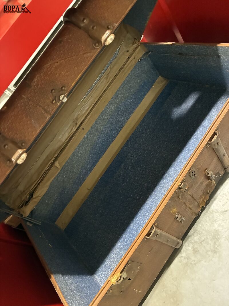 Retro reiskoffer – foto 3 – kavel bij BOPA Auctions, Oekene
