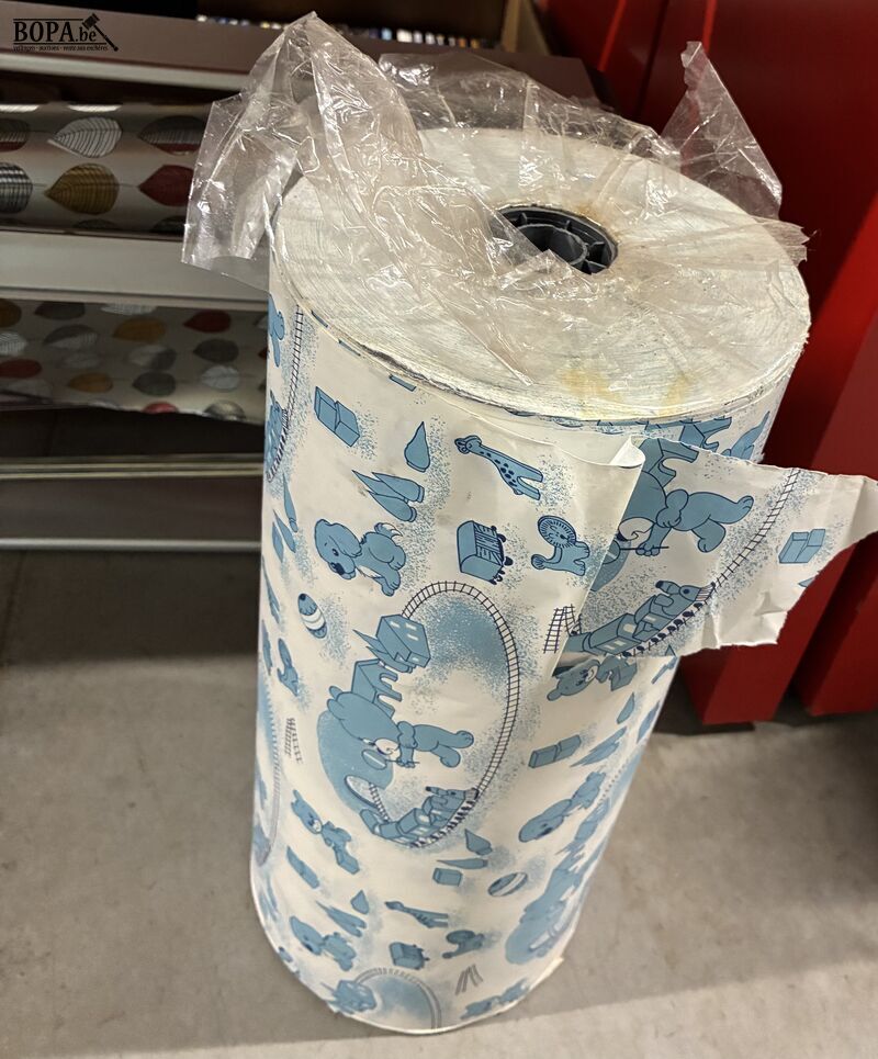 Lot inpakpapier + rolafsnijder 2 stuks – foto 5 – kavel bij BOPA Auctions, Oekene