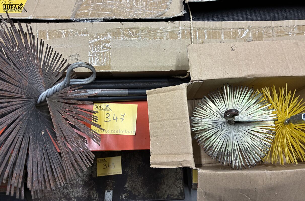 Schoorsteenvegerset – foto 2 – kavel bij BOPA Auctions, Oekene