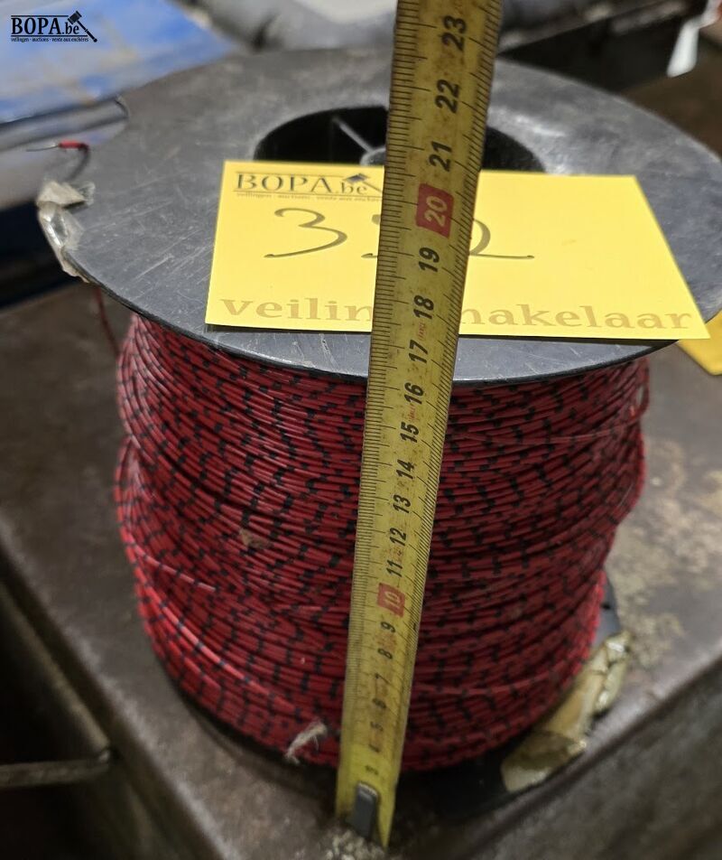 Elektriciteitskabel op rol – foto 2 – kavel bij BOPA Auctions, Oekene