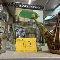 Speciale flessen - 4 stuks – kavel bij BOPA Auctions, Oekene