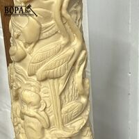 Imitatie-ivoren sculptuur slagtand – kavel bij BOPA Auctions, Oekene