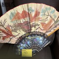 Vintage waaier Indonesisch - 2 stuks – kavel bij BOPA Auctions, Oekene