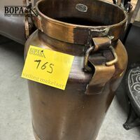 Verkoperde melkkit – kavel bij BOPA Auctions, Oekene