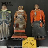 Keramieken reuzen - 5 stuks – kavel bij BOPA Auctions, Oekene