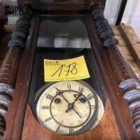 Wandklok – kavel bij BOPA Auctions, Oekene