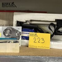 Telescoop voor camera - 2 stuks – kavel bij BOPA Auctions, Oekene