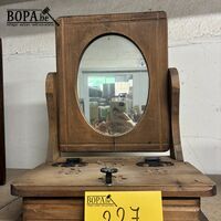 Vintage houten make-updoosje met spiegel – kavel bij BOPA Auctions, Oekene