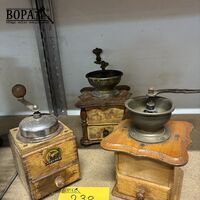 Retro koffiemolentjes - 3 stuks – kavel bij BOPA Auctions, Oekene