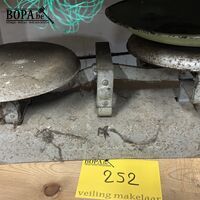 Retro weegschaal – kavel bij BOPA Auctions, Oekene