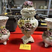 Capodimonte dekselvaas + 2 vazen – kavel bij BOPA Auctions, Oekene