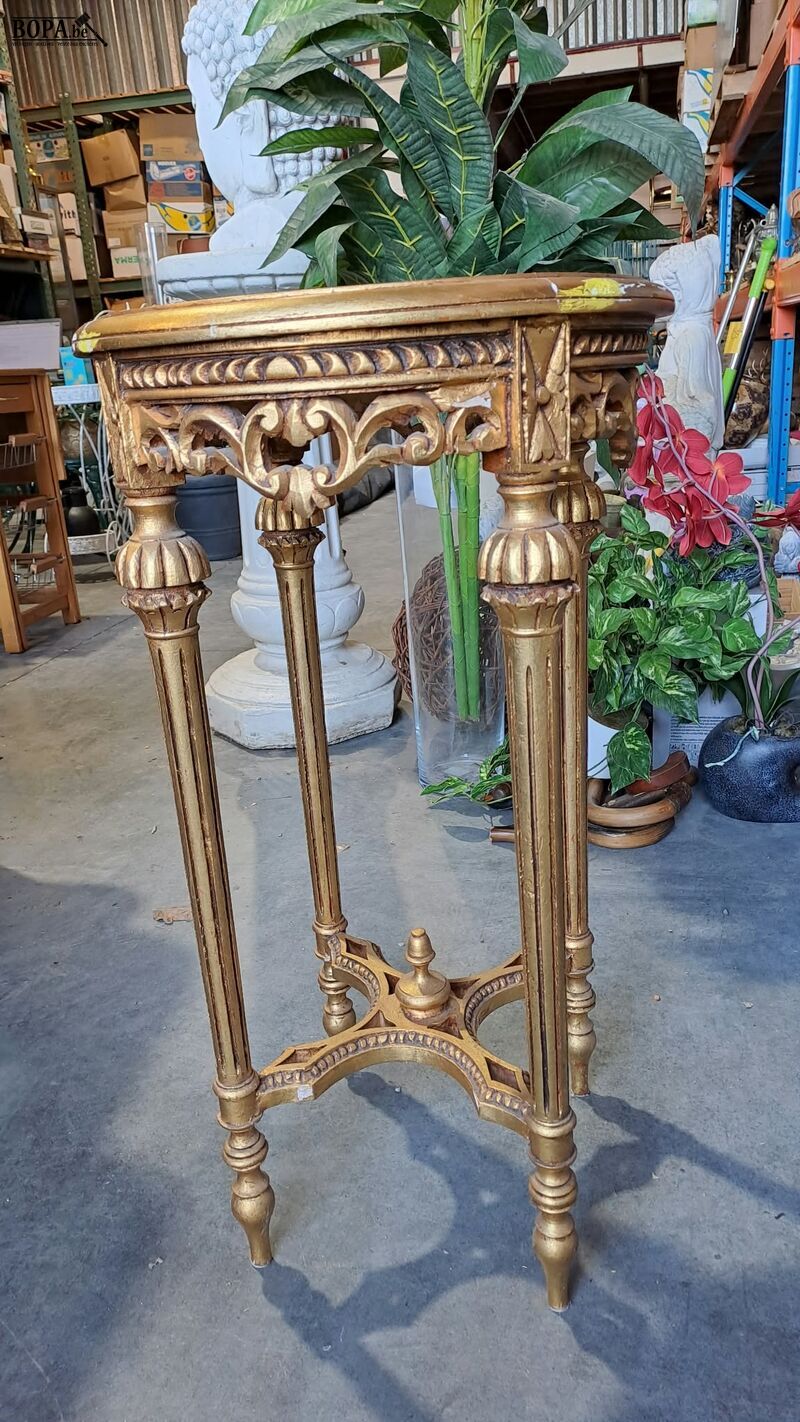 Oude vergulde houten bijzettafel met spiegelblad – foto 3 – kavel bij BOPA Auctions, Aarsele