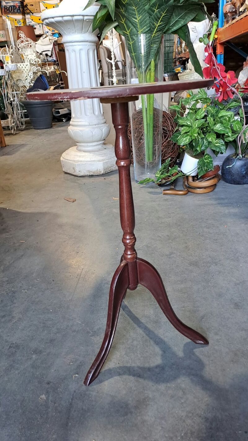 Klassieke Guéridon bijzettafel mahoniehout en gouden bloemen – foto 3 – kavel bij BOPA Auctions, Aarsele