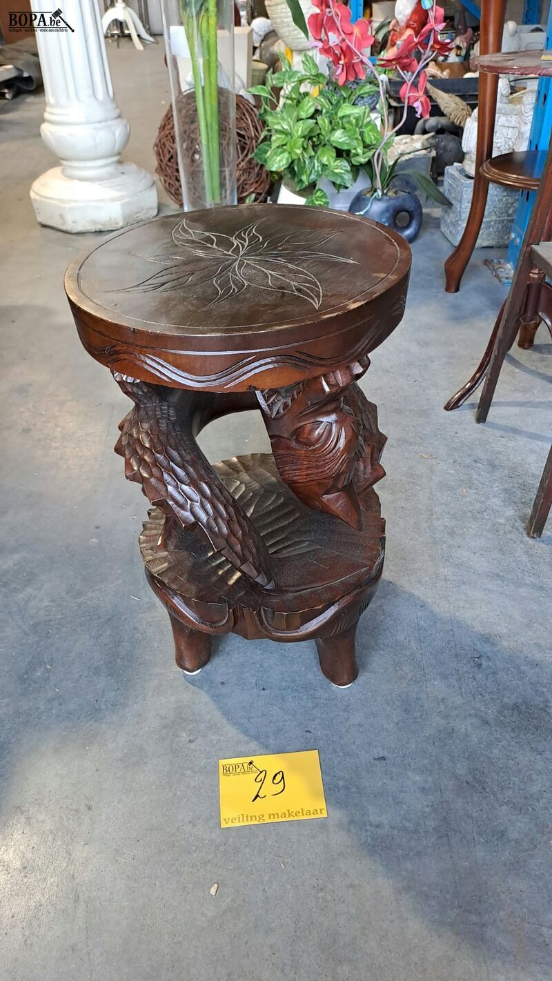 Bijzettafel Oosters Oriental handgemaakt houtsnijwerk zeldza – foto 2 – kavel bij BOPA Auctions, Aarsele