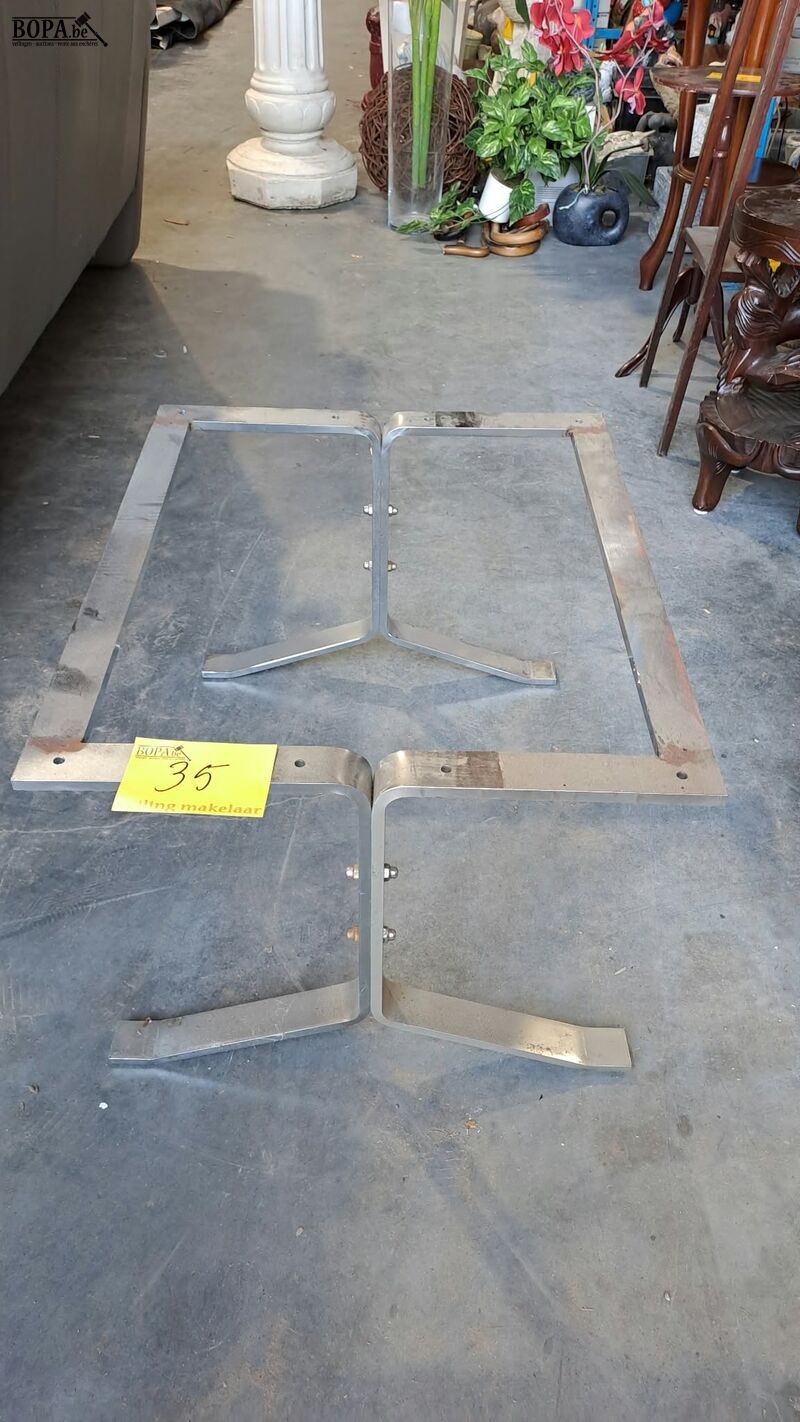 Inoxen onderstel voor Retro tafel – foto 2 – kavel bij BOPA Auctions, Aarsele