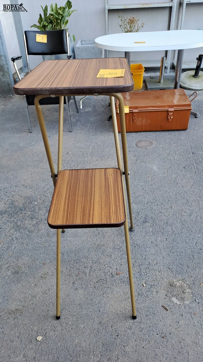 Vintage inklapbare diaprojectortafel '70 met formica blad – foto 3 – kavel bij BOPA Auctions, Aarsele
