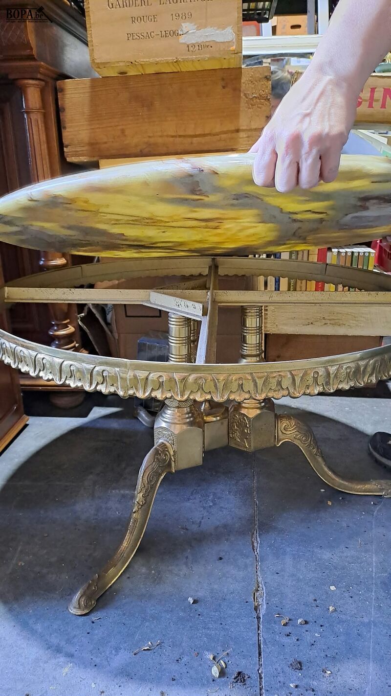Vintage Hollywood Regency-stijl '70 Salontafel messing onder – foto 4 – kavel bij BOPA Auctions, Aarsele