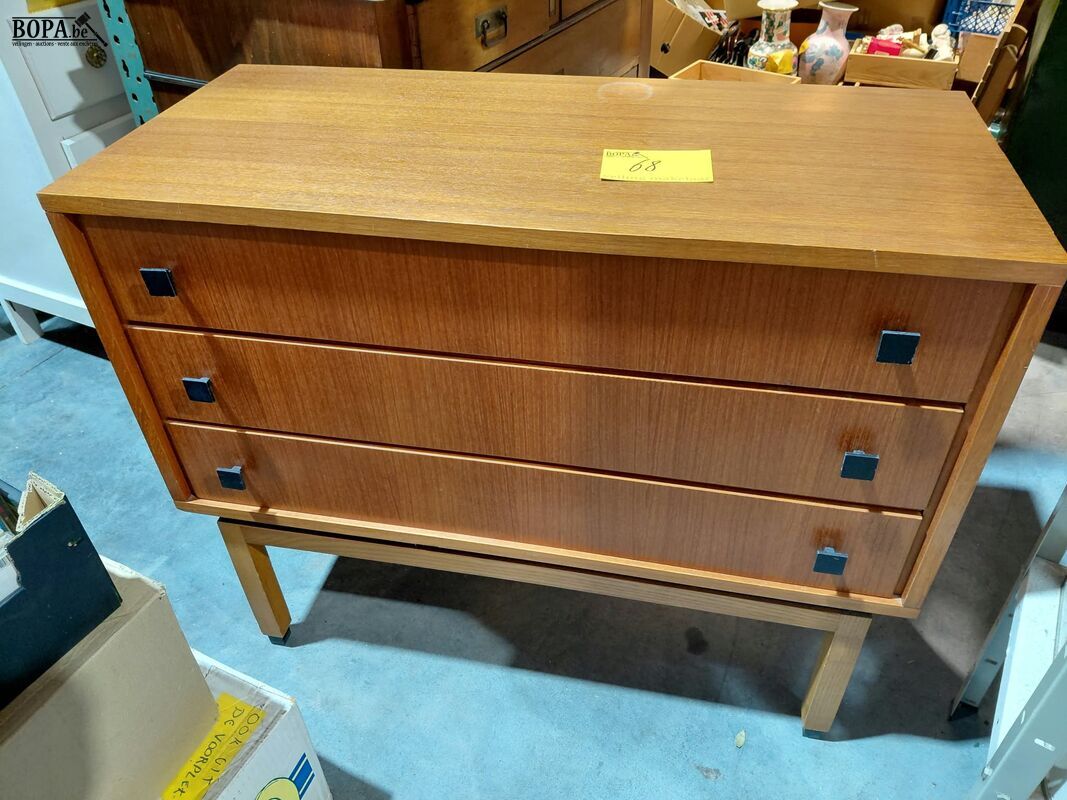 Retro meubelkast Mid-century modern – foto 2 – kavel bij BOPA Auctions, Aarsele