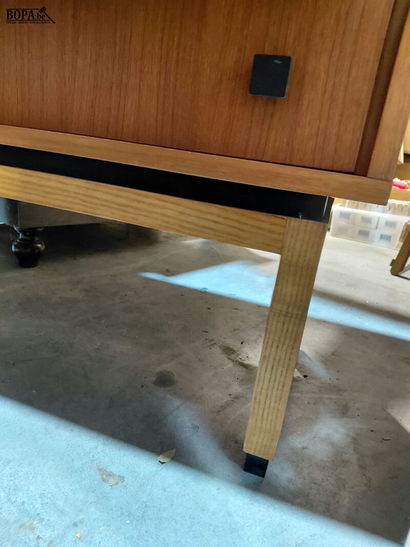 Retro meubelkast Mid-century modern – foto 5 – kavel bij BOPA Auctions, Aarsele