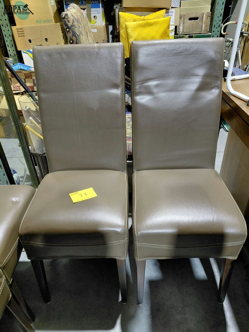 Moderne lederen stoelen - perfecte staat - 6 stuks – foto 5 – kavel bij BOPA Auctions, Aarsele
