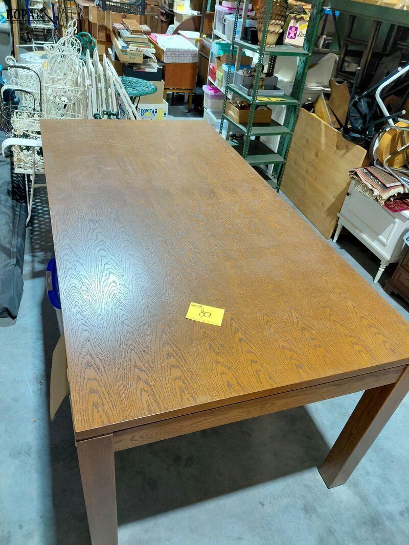 Prachtige eiken tafel met vierkante poten – foto 2 – kavel bij BOPA Auctions, Aarsele