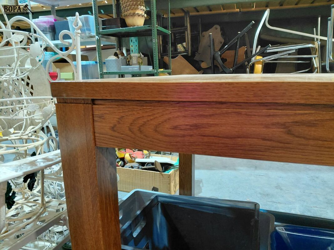 Prachtige eiken tafel met vierkante poten – foto 5 – kavel bij BOPA Auctions, Aarsele