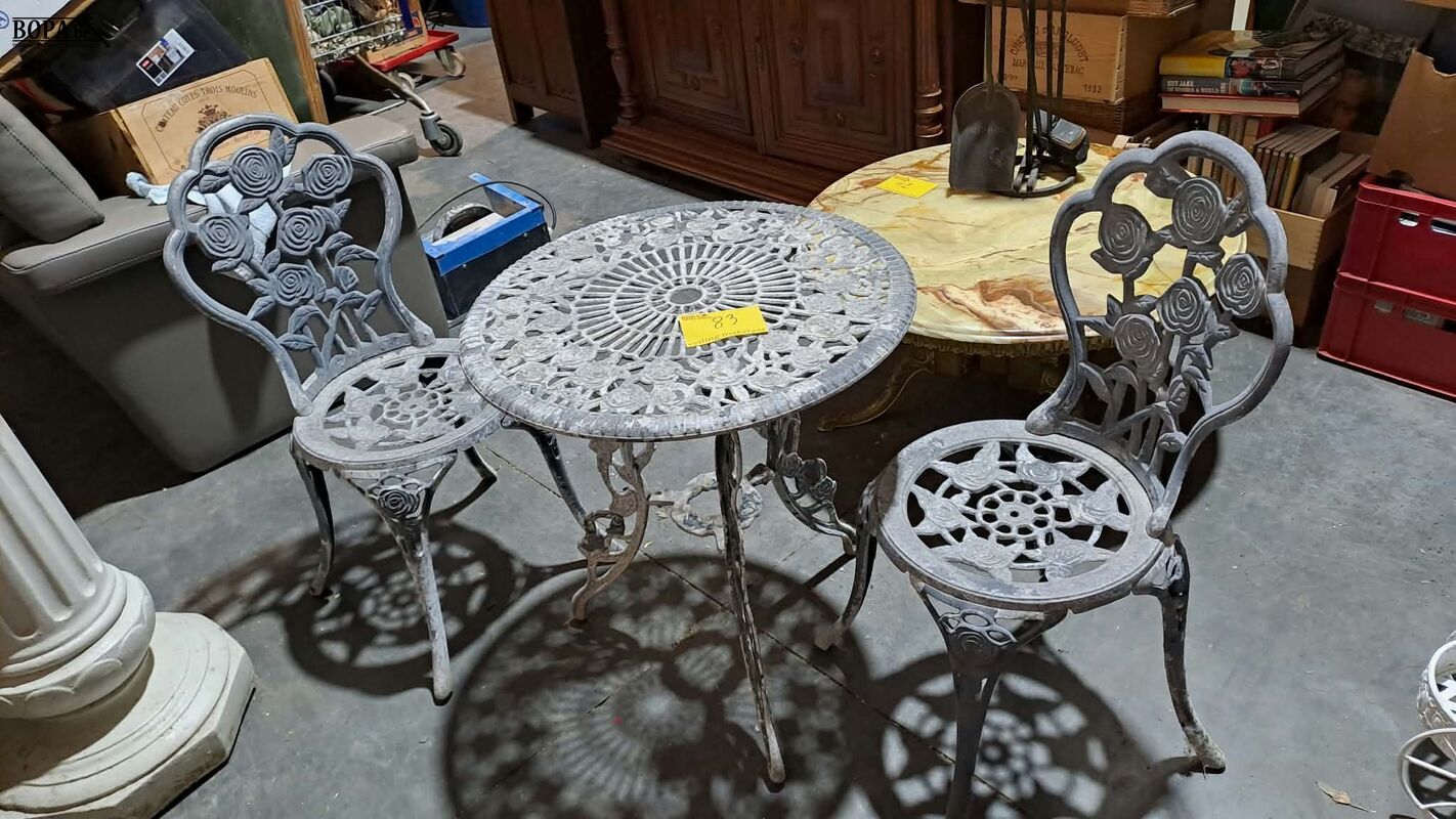 Tuinset metaal - 3 stuks – foto 2 – kavel bij BOPA Auctions, Aarsele