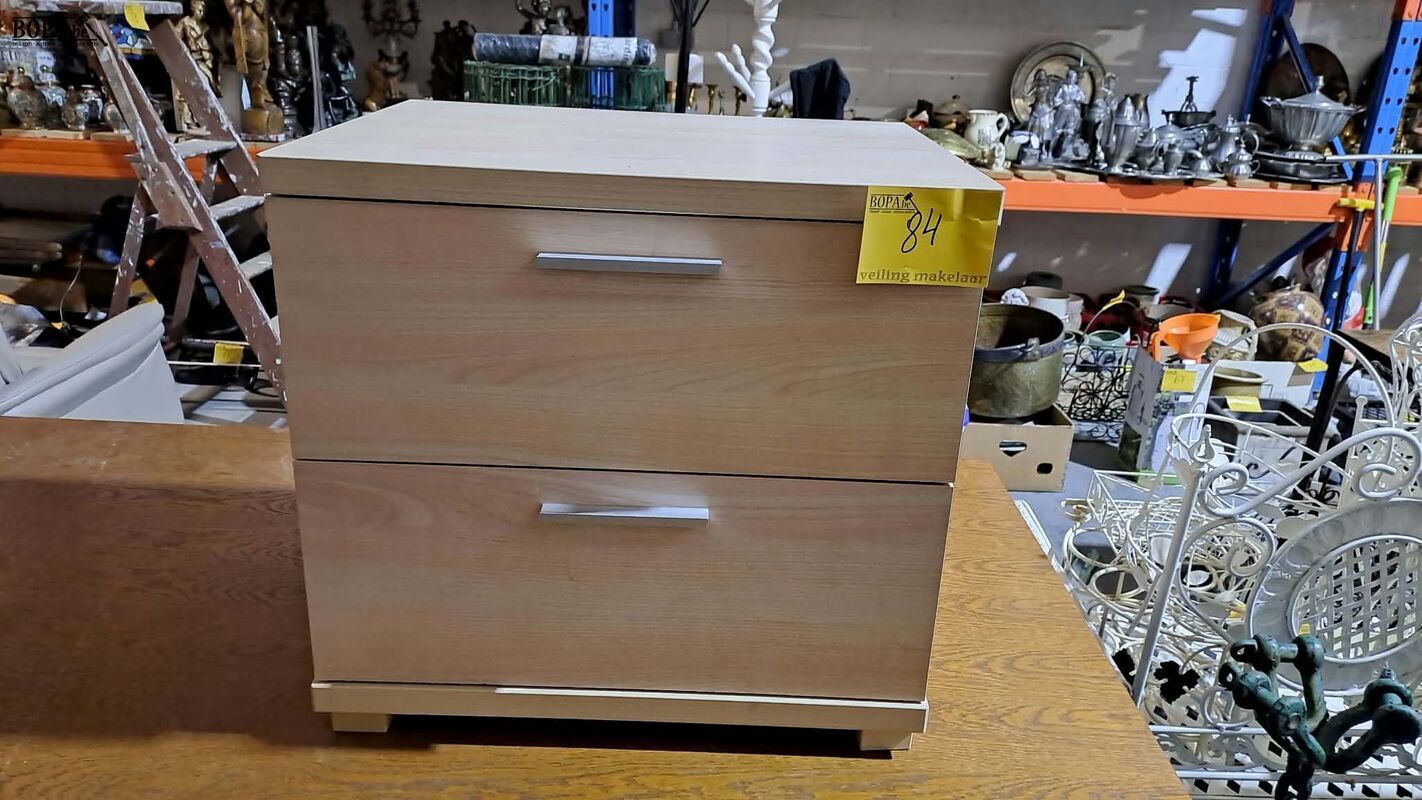 Moderne nachttafel – foto 2 – kavel bij BOPA Auctions, Aarsele