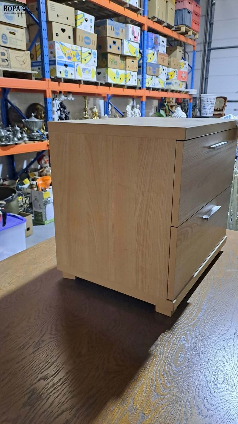 Moderne nachttafel – foto 3 – kavel bij BOPA Auctions, Aarsele