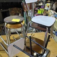 Lot allerlei retro stoelen - 7 stuks – kavel bij BOPA Auctions, Aarsele