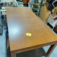Prachtige eiken tafel met vierkante poten – kavel bij BOPA Auctions, Aarsele