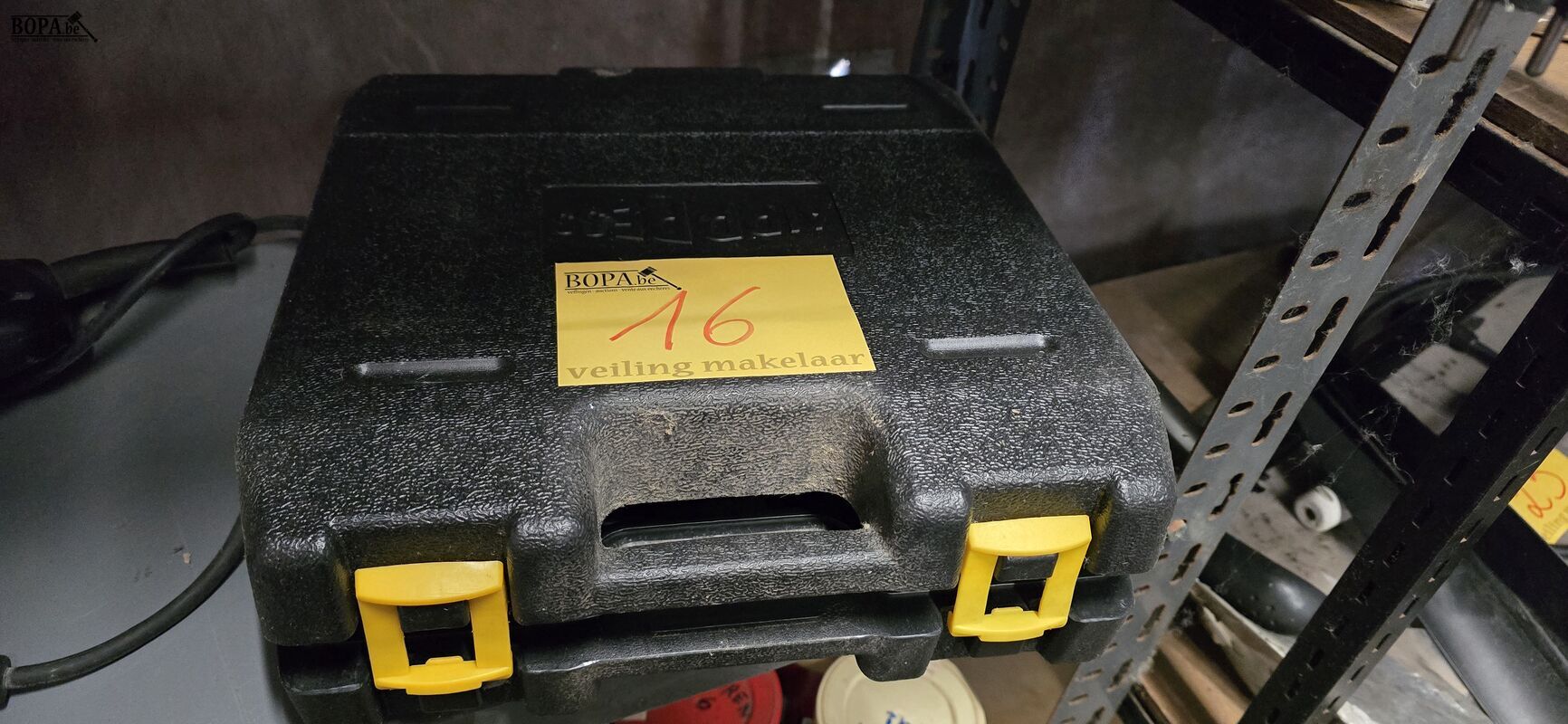 Pneumatische nagelschieter airpress – foto 2 – kavel bij BOPA Auctions, Ieper