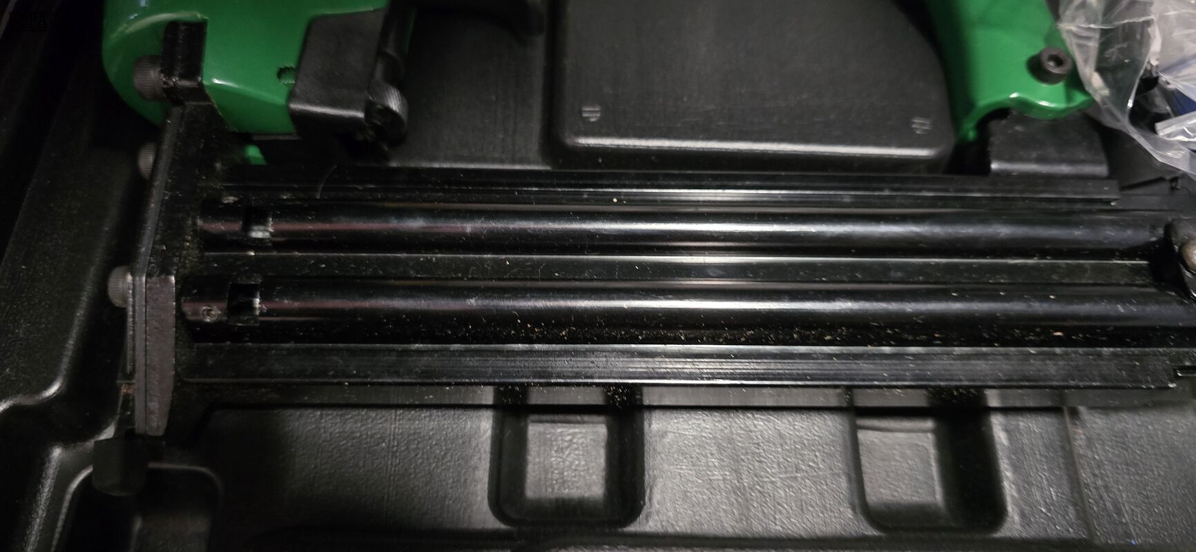 Pneumatische nagelschieter airpress – foto 4 – kavel bij BOPA Auctions, Ieper