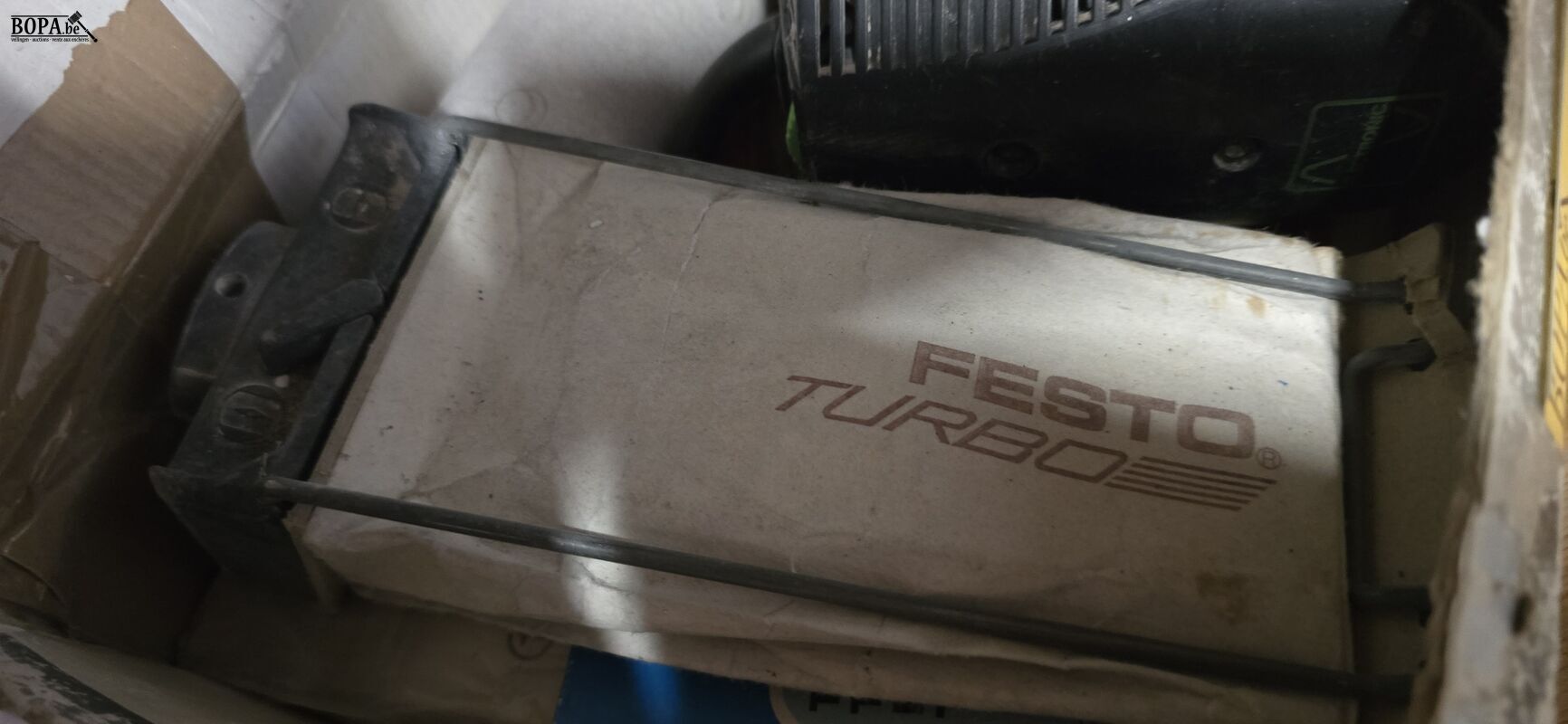 Vlakschuurmachine Festo – foto 3 – kavel bij BOPA Auctions, Ieper