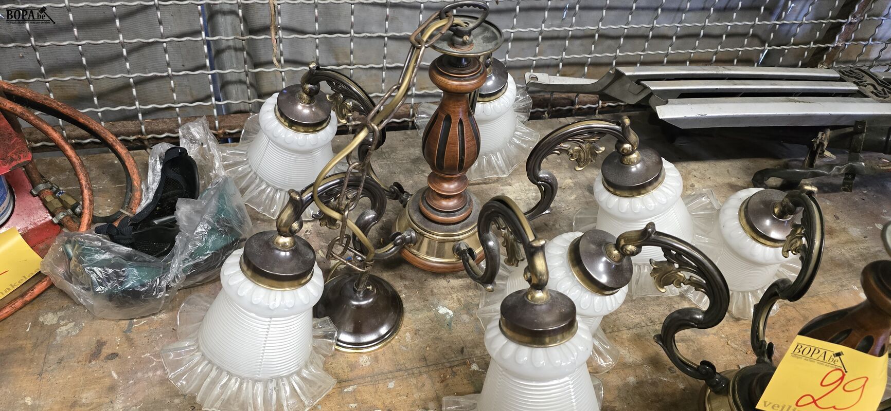 Vintages lusters 2 stuks – foto 3 – kavel bij BOPA Auctions, Ieper