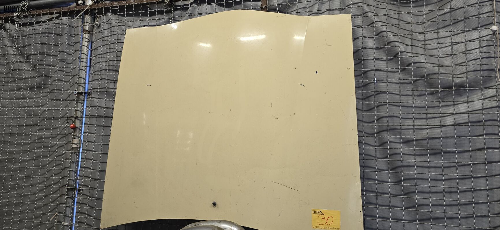 Motorkap Citroen Ami 8 – foto 2 – kavel bij BOPA Auctions, Ieper